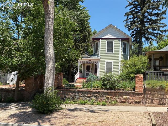554 E Platte Avenue