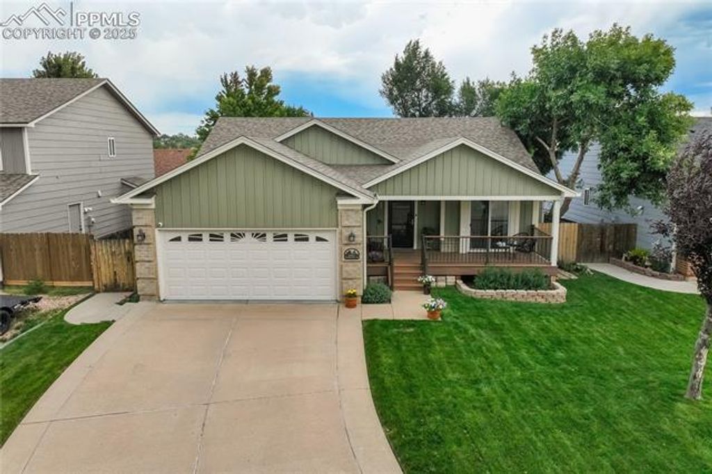 Photo for 1450 Gumwood Drive, Colorado Springs, CO 80906 (MLS # 7997791)