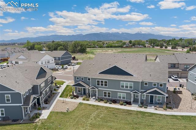 6687 Rubicon Heights