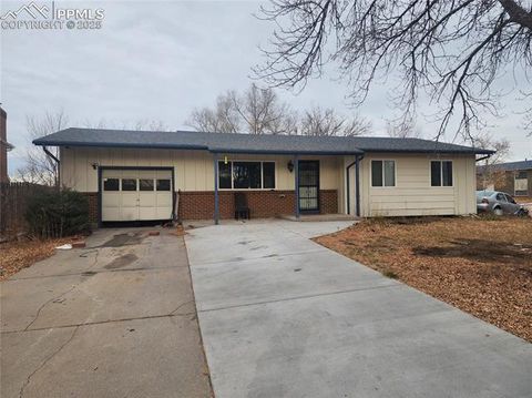 6740 Fielding Circle Colorado Springs CO 80911