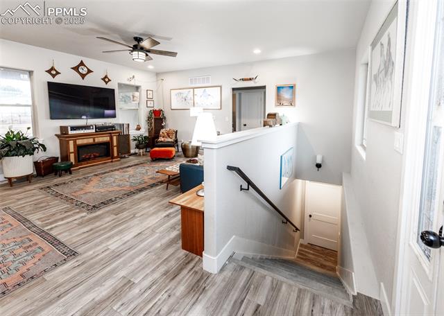 1317 N Vermillion Court