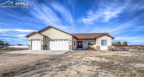 Photo of 1317 N Vermillion Court, Pueblo, CO 81007 (MLS # 8825568)