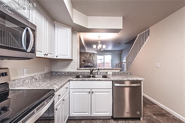 4246 Charleston Drive