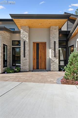 300 Grandwood Drive