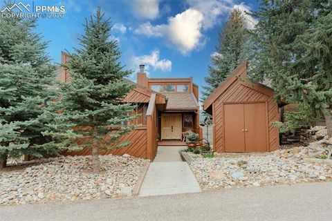 Tiny photo for 4452 Sentinel Rock, Larkspur, CO 80118 (MLS # 7090177)