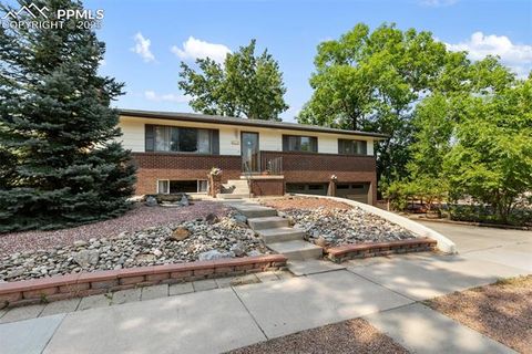 Photo of 817 Ellston Street, Colorado Springs, CO 80907 (MLS # 7425480)