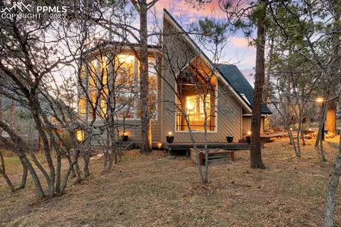 MLS: 9237281