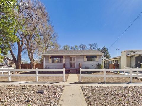 Photo of 1918 N Santa Fe Avenue, Pueblo, CO 81003 (MLS # 3962461)