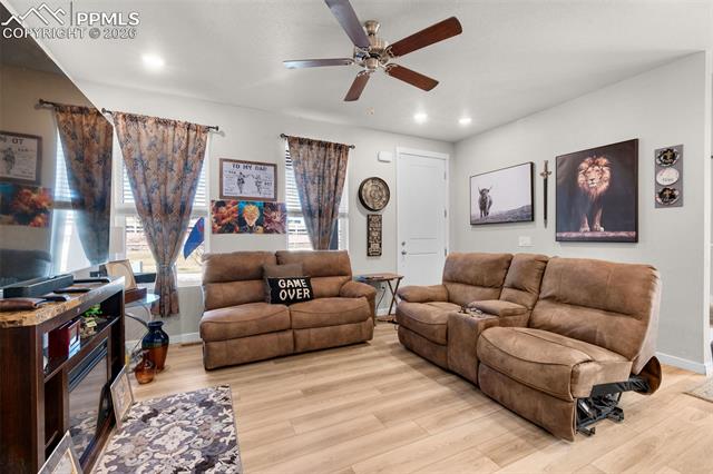 8270 Nutterbutter Point