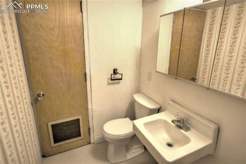 Tiny photo for 2708 Pennsylvania Avenue, Colorado Springs, CO 80907 (MLS # 5790914)