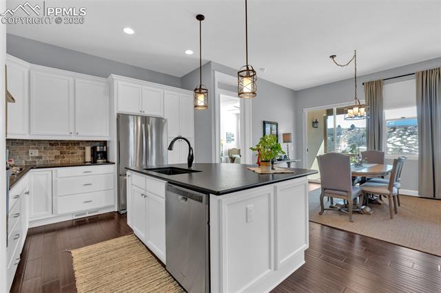 4540 Echo Cliff Lane