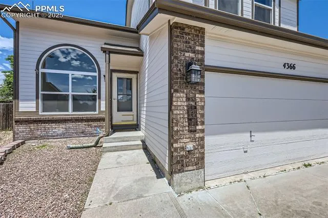 Colorado Springs, Colorado 80911, United States, 4 Bedrooms Bedrooms, ,4 BathroomsBathrooms,Residential,Active,149558