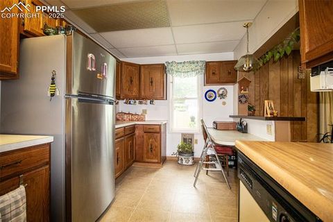 Tiny photo for 2815 Beacon Street, Colorado Springs, CO 80907 (MLS # 1466461)