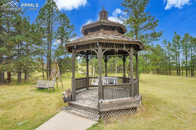7385 Pine Crest Drive