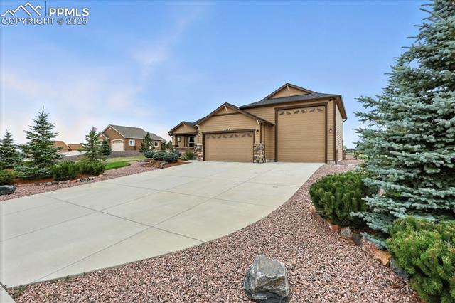 11394 Lobo Peak Drive