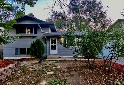 Photo of 2236 Fernwood Drive, Colorado Springs, CO 80910 (MLS # 4394989) Photo of 2236 Fernwood Drive, Colorado Springs, CO 80910 (MLS # 4394989)