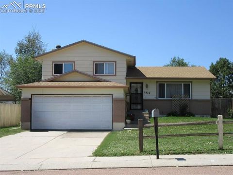 Photo of 1810 Winnebago Road, Colorado Springs, CO 80915 (MLS # 5569911)
