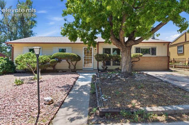 Photo 1 of 30 — 110 N Brentwood Drive, Colorado Springs, CO 80909