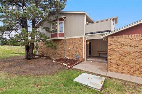 Photo of 472 W Rockrimmon Boulevard #H, Colorado Springs, CO 80919 (MLS # 3617279)