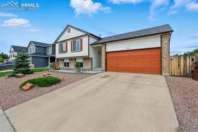 2032 Woodsong Way