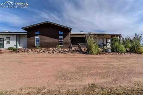 Photo of 1005 13th Street, Penrose, CO 81240 (MLS # 1403978)