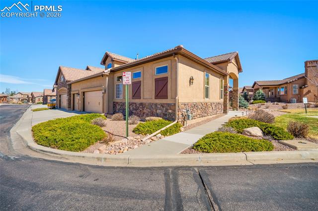 13105 Cake Bread Heights