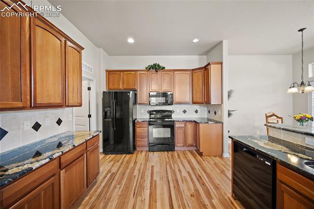 13105 Cake Bread Heights