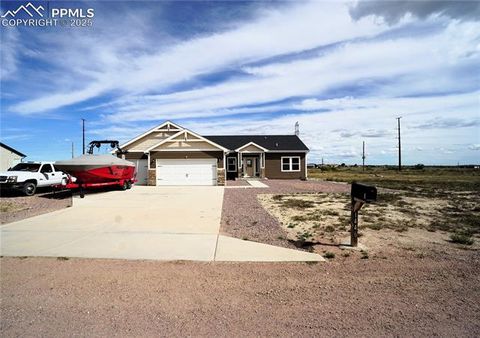 Photo of 1446 N Moonbeam Drive, Pueblo, CO 81007 (MLS # 4967813) Photo of 1446 N Moonbeam Drive, Pueblo, CO 81007 (MLS # 4967813)