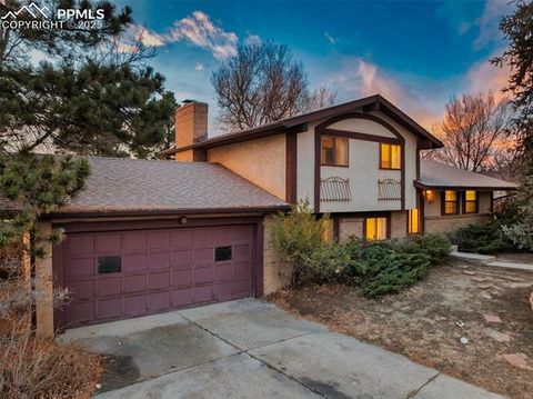 Photo of 3620 N Carefree Circle, Colorado Springs, CO 80917 (MLS # 2695960)