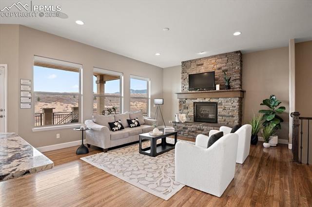 3255 Waterfront Drive