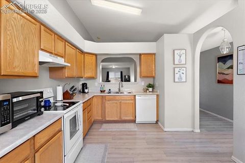 Tiny photo for 814 Edna Lane, Pueblo, CO 81005 (MLS # 1821702)