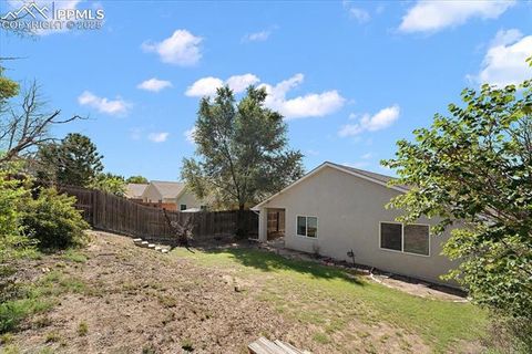 Tiny photo for 814 Edna Lane, Pueblo, CO 81005 (MLS # 1821702)
