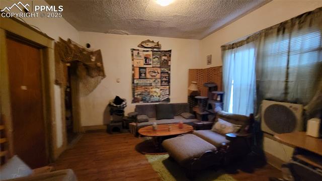 2414 Spruce Street