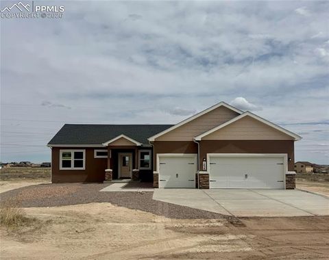 Photo of 1438 N Moonbeam Drive, Pueblo, CO 81007 (MLS # 1306324)