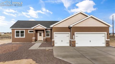 Photo of 1438 N Moonbeam Drive, Pueblo, CO 81007 (MLS # 1306324)