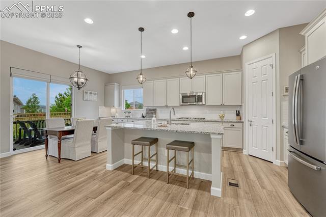 2932 Eagle Wing Way