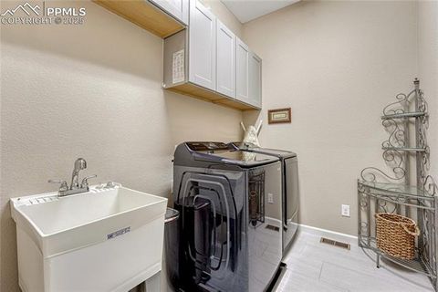 Tiny photo for 2932 Eagle Wing Way, Castle Rock, CO 80109 (MLS # 2381503)