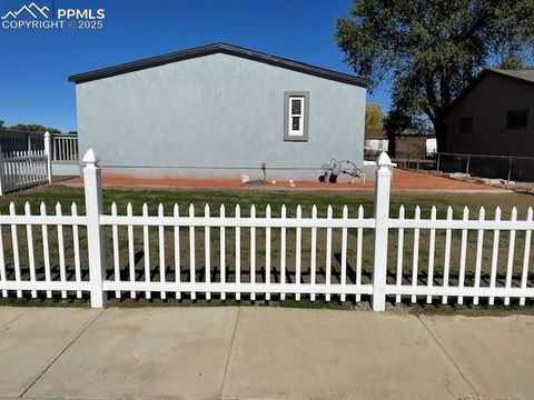Photo of 2501 E 9th Street, Pueblo, CO 81001 (MLS # 7065380)