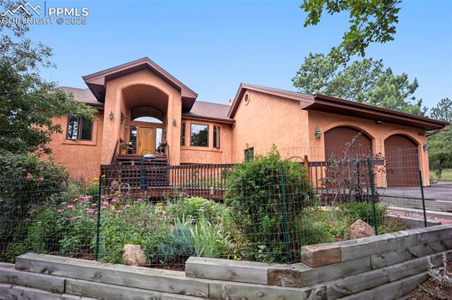 2925 Lake Meadow Drive
