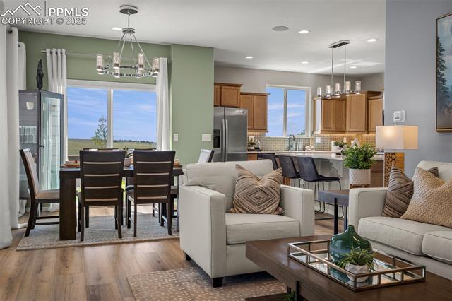9389 Mayflower Gulch Way