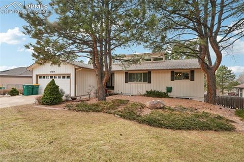 4759 Vista View Court Colorado Springs CO 80915