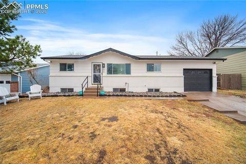 Photo of 622 Paradise Lane, Colorado Springs, CO 80904 (MLS # 6761743)