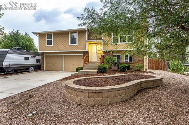 5461 Alteza Drive