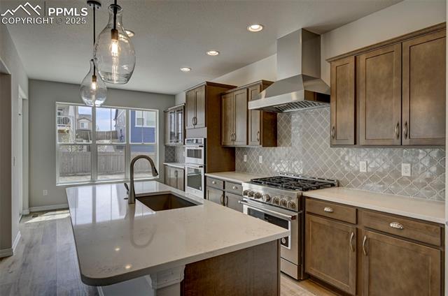 10137 Emerald Lake Lane