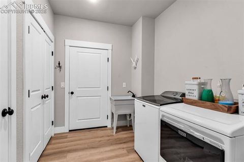 Tiny photo for 425 Miners Road, Canon City, CO 81212 (MLS # 4680685)