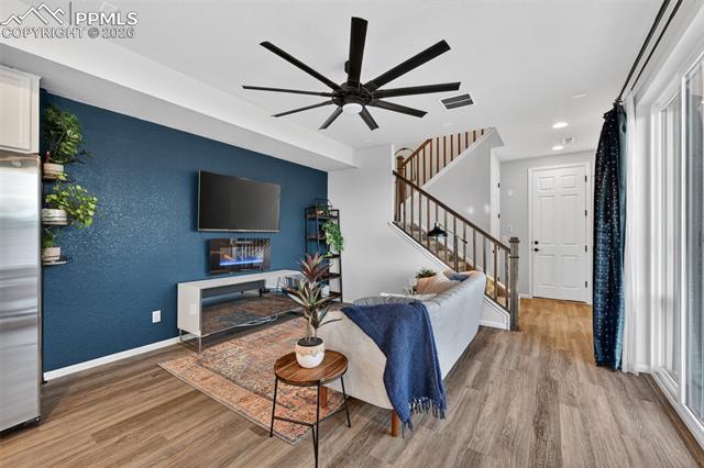 2466 Foerster Grass View