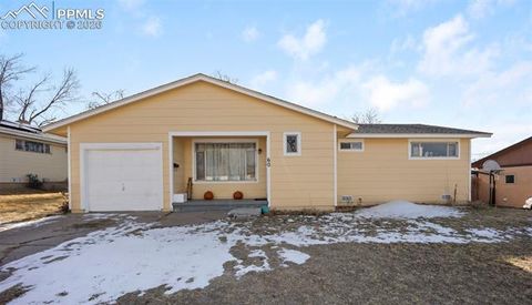 60 Loch Lomond Lane Pueblo CO 81001