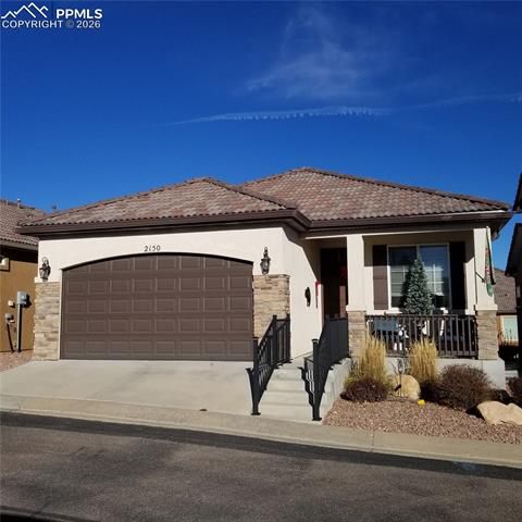 Photo of 2150 Cheyenne Summer View, Colorado Springs, CO 80904 (MLS # 3669185)
