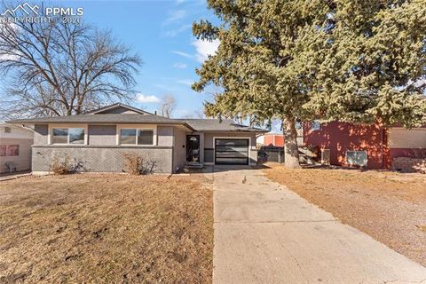 Photo of 412 Edgewood Drive, Colorado Springs, CO 80907 (MLS # 3483603)
