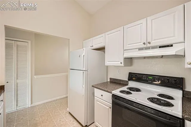 Colorado Springs, Colorado 80916, United States, 2 Bedrooms Bedrooms, ,2 BathroomsBathrooms,Residential,Active,124071